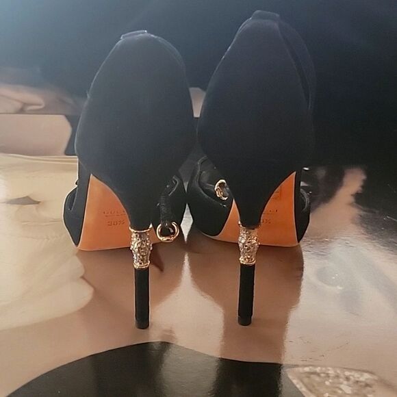 Gucci Swavarski adorned Heels Authentic PRISTINE CONDITION New - Picture 10 of 12